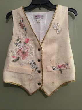 Vintage Verdi 100% Wool Ivory Embroidered Floral Vest with Gold Trim Size S